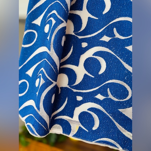 BCBGMAXAZRIA Pleated Skirt with Pockets - Picture 3 of 11